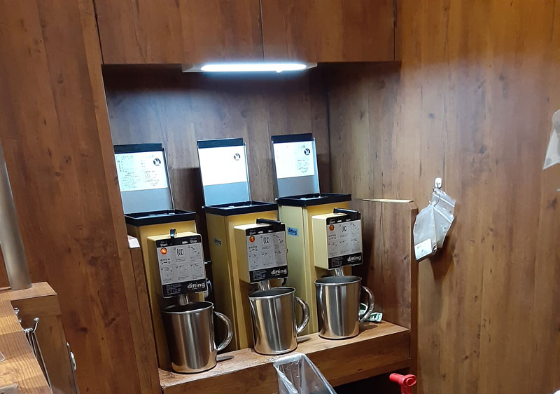 カルディコーヒーファーム店舗のコーヒー豆グラインダー